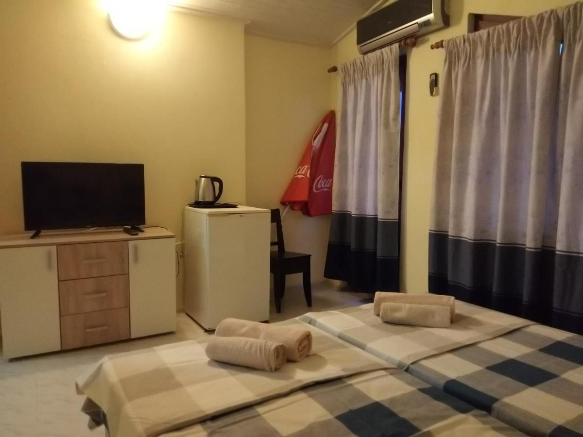 Guesthouse Oasis Kiten (Burgas) Exterior foto